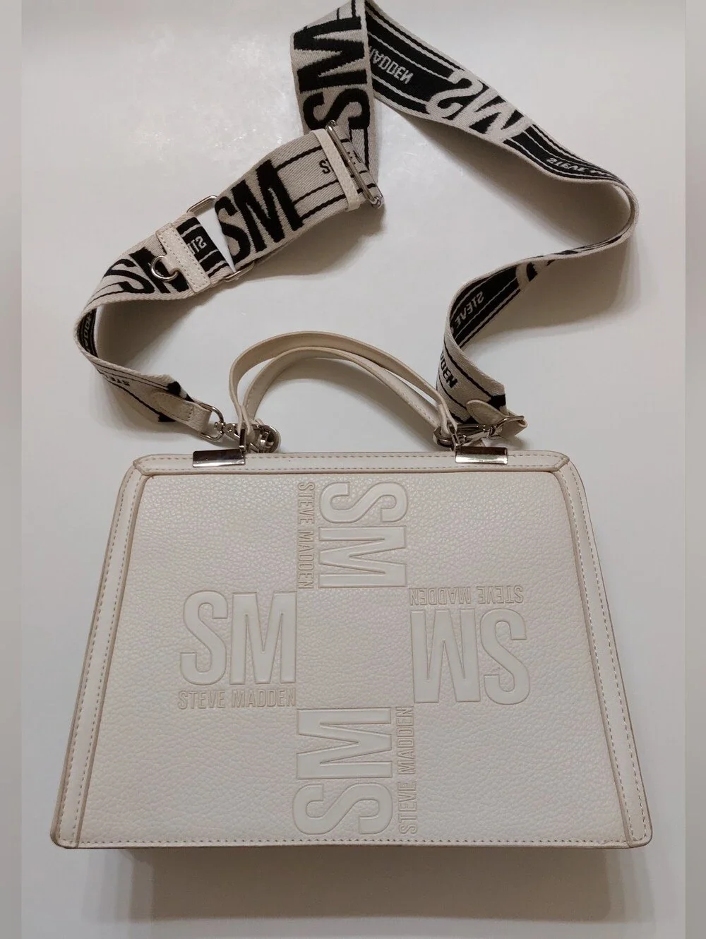 Steve Madden- Satchel.